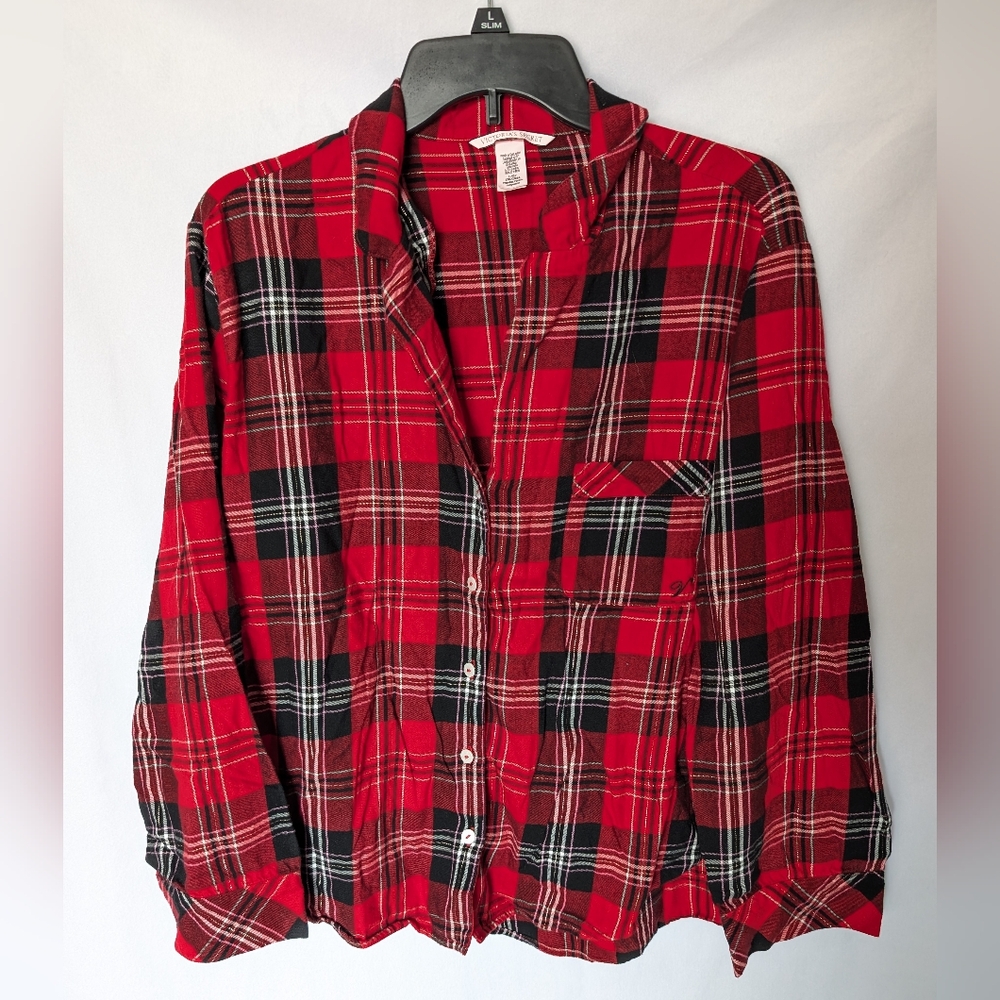 ☘️Victoria's Secret Red and Black Plaid Pajama Top Large